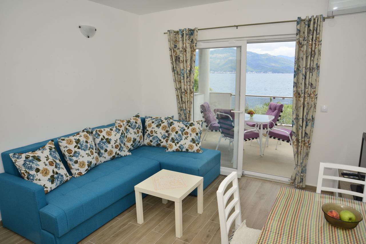 Apartmani M&E Bjelila Buitenkant foto